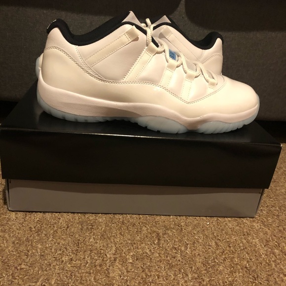 Jordan 11 low legend blue - Picture 5 of 7